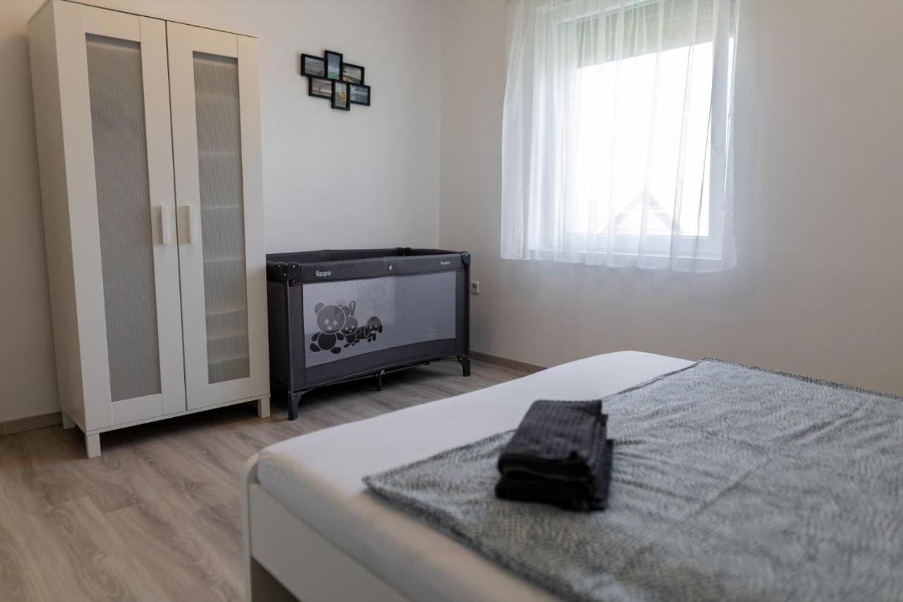 Olivér 22 Apartman Fonyód Exterior foto