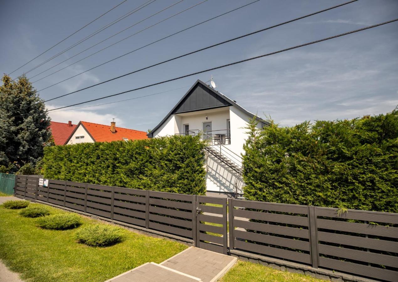 Olivér 22 Apartman Fonyód Exterior foto